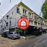 Oyo 91200 Wisma Gio Amanda